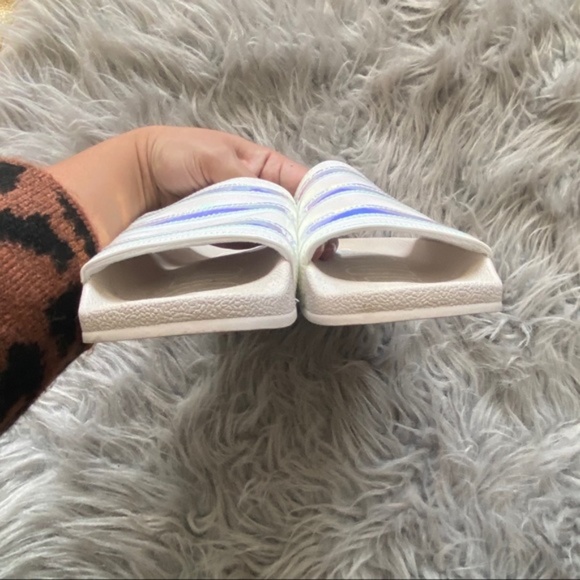 Adidas Off White Iridescent Stripe Slide On Sandal - Picture 3 of 6
